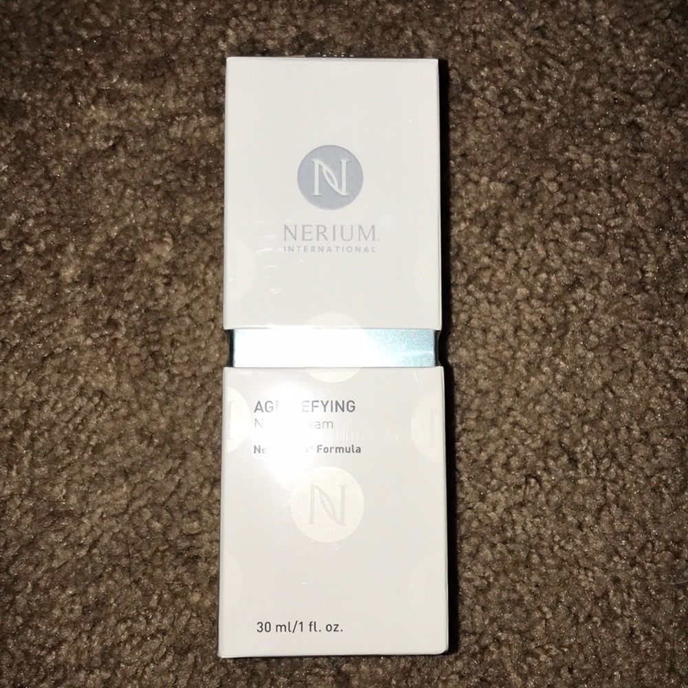 Nerium Night Cream new in Box!